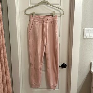Lululemon Scuba High-Rise Relaxed Jogger Pink Peony Size 2